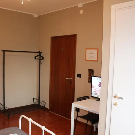 Easyroom Πανσιόν 3*