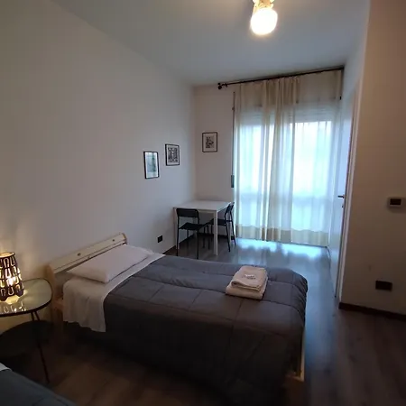 Pensión Easyroom Schio